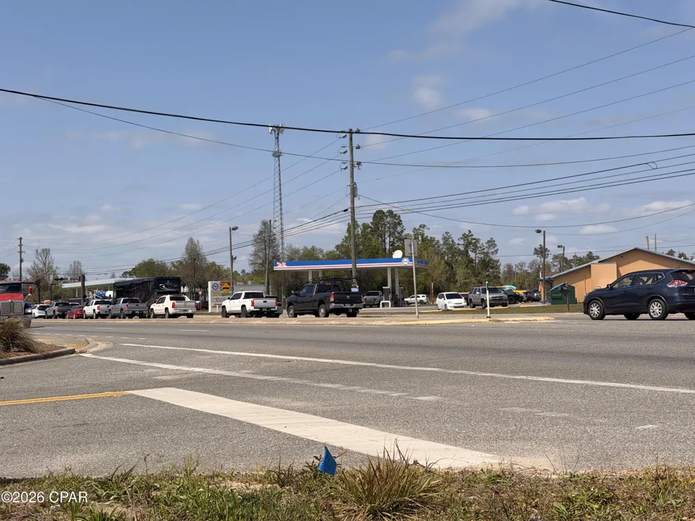 7415 Highway 77 Southport, FL 32409