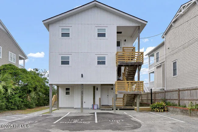 9 W Atlanta Street #3 Wrightsville Beach, NC 28480