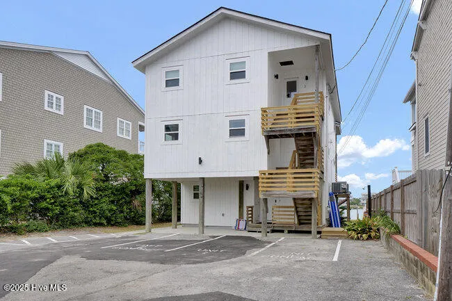 9 W Atlanta Street #3 Wrightsville Beach, NC 28480