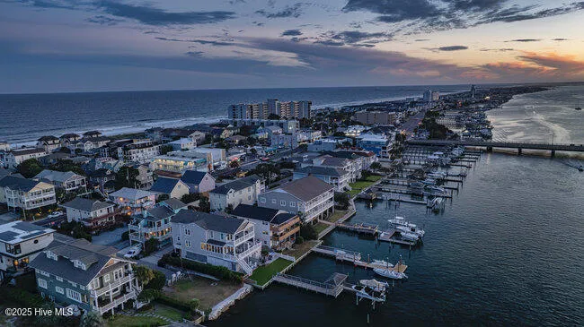 9 W Atlanta Street #3 Wrightsville Beach, NC 28480