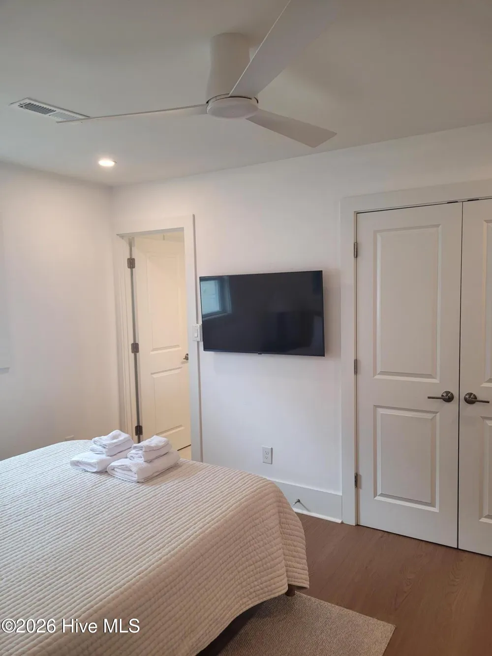 9 W Atlanta Street #3 Wrightsville Beach, NC 28480
