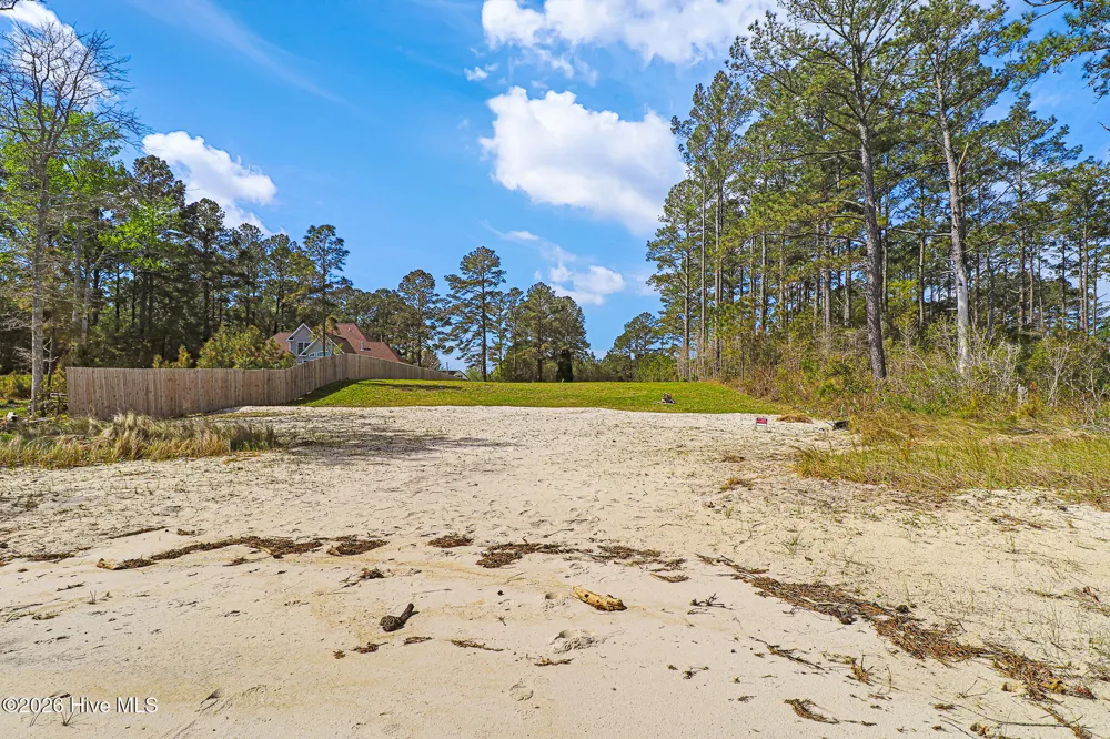 107 Cedarwood Drive Havelock, NC 28532