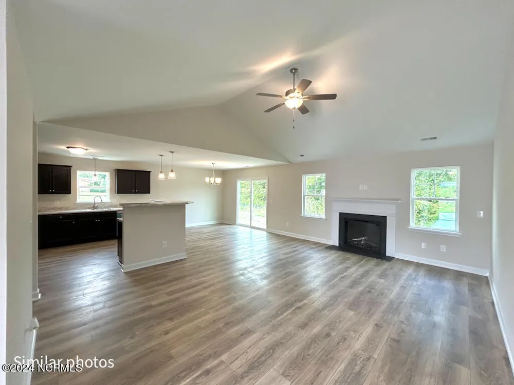 811 Sandy Shore Court Holly Ridge, NC 28445