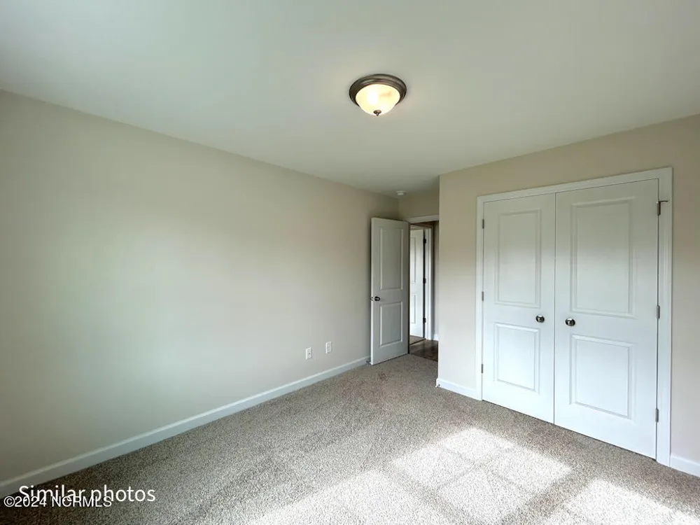 811 Sandy Shore Court Holly Ridge, NC 28445