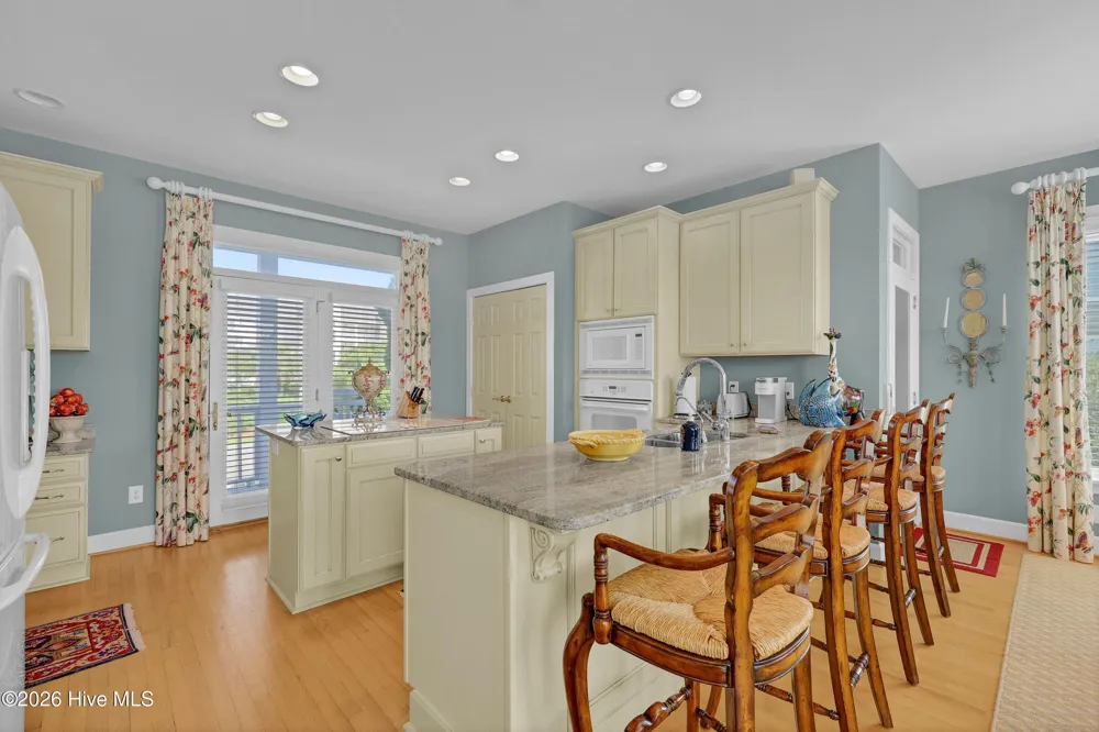 2509 Lumina Avenue Wrightsville Beach, NC 28480