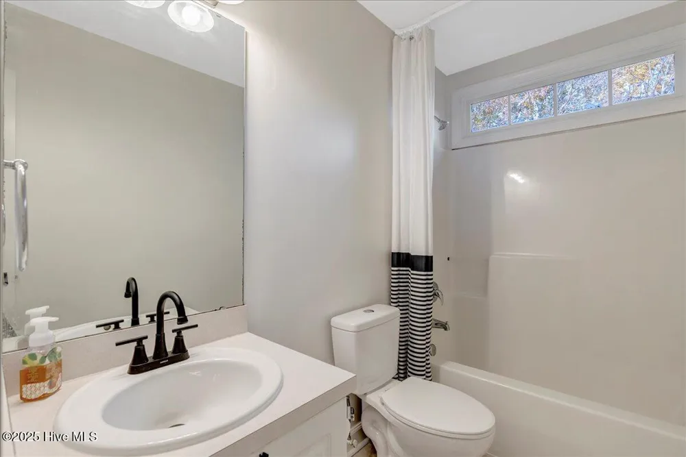 201 Sarazen Drive Clayton, NC 27527