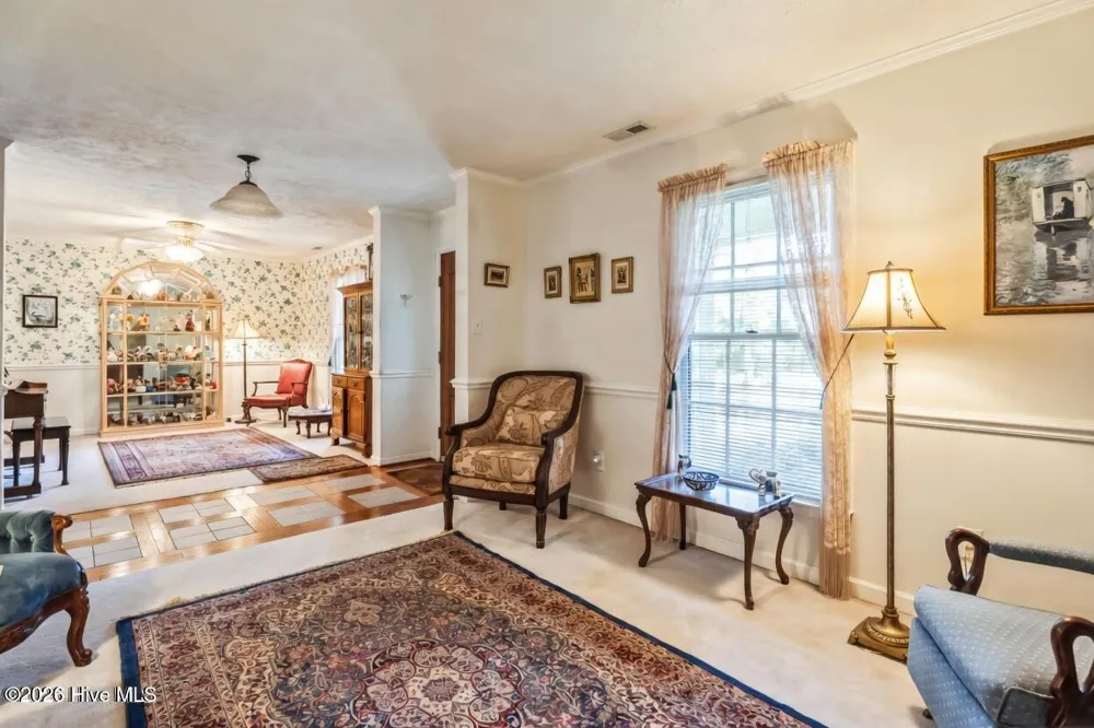 815 La Quinta Lane Hope Mills, NC 28348