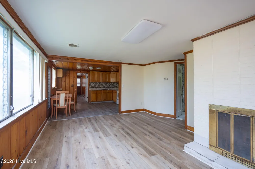 321 Church Avenue Garland, NC 28441