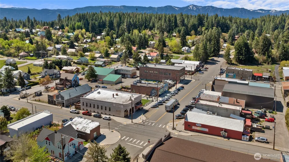 311 C STREET Roslyn, WA 98941