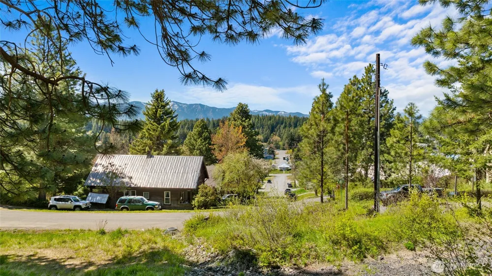 311 C STREET Roslyn, WA 98941
