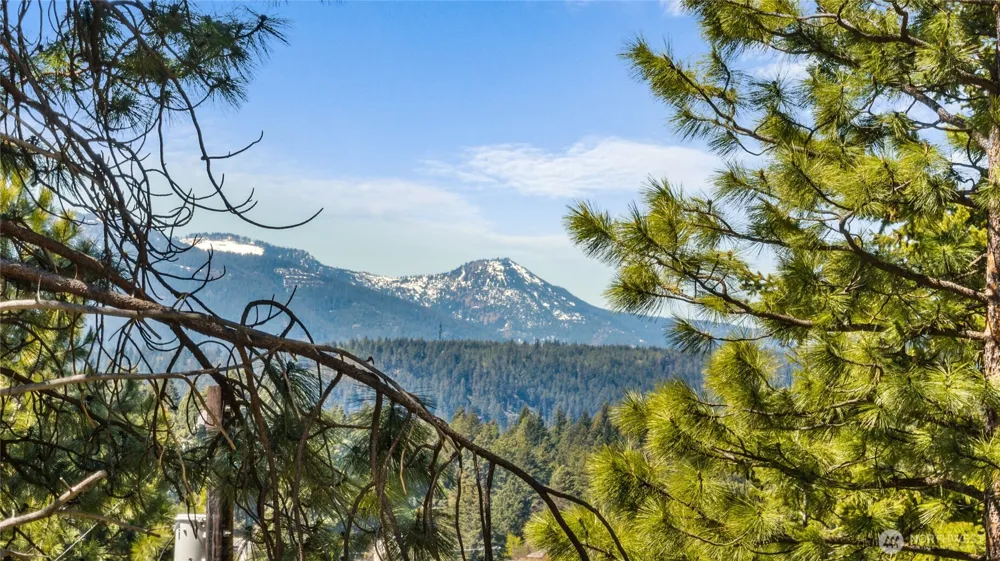311 C STREET Roslyn, WA 98941