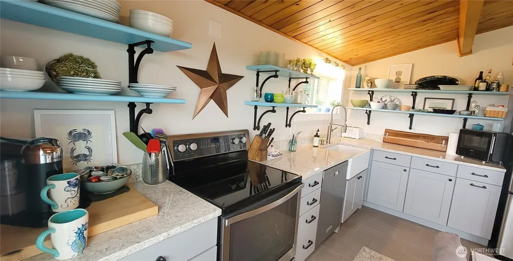 30309 G STREET Ocean Park, WA 98640