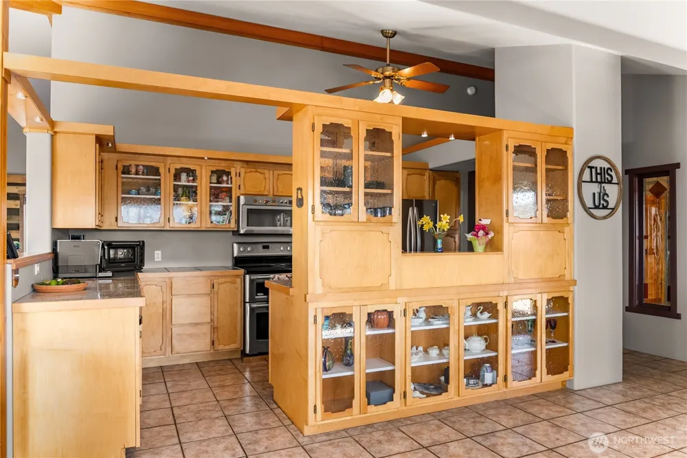 30 Tamarack Trail Oroville, WA 98844
