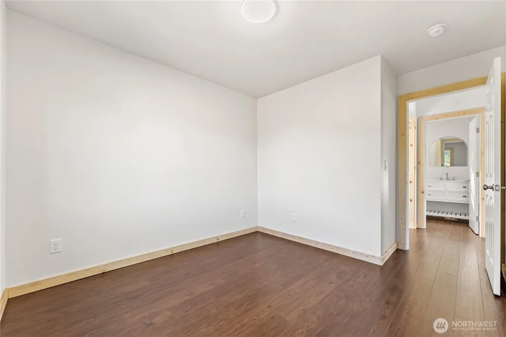 428 Castle Avenue Winthrop, WA 98862
