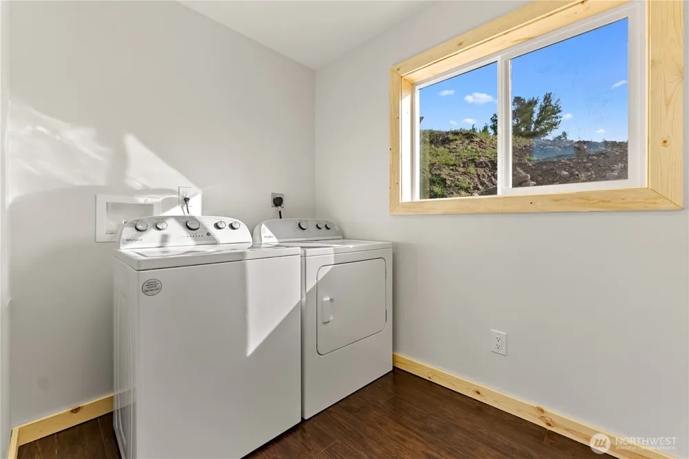 428 Castle Avenue Winthrop, WA 98862