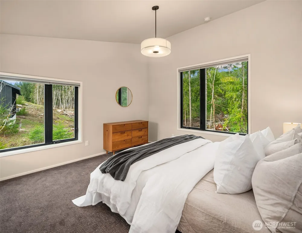 118 Burl Lane Packwood, WA 98361