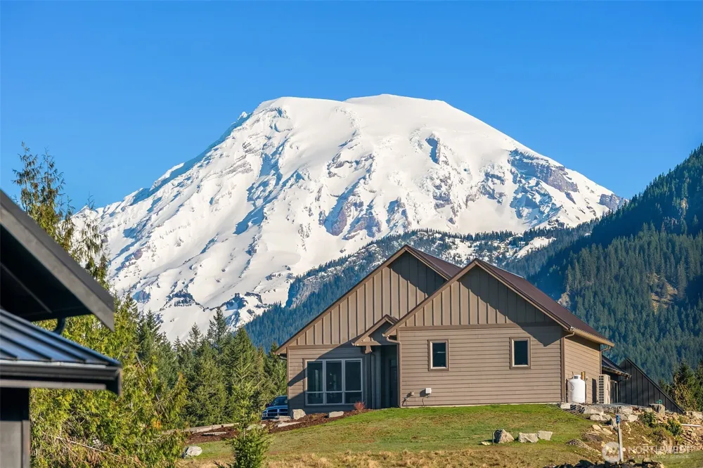 118 Burl Lane Packwood, WA 98361