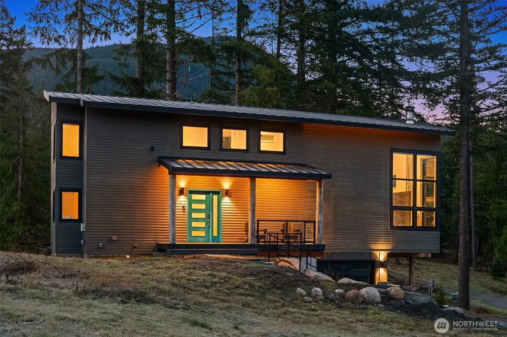 118 Burl Lane Packwood, WA 98361