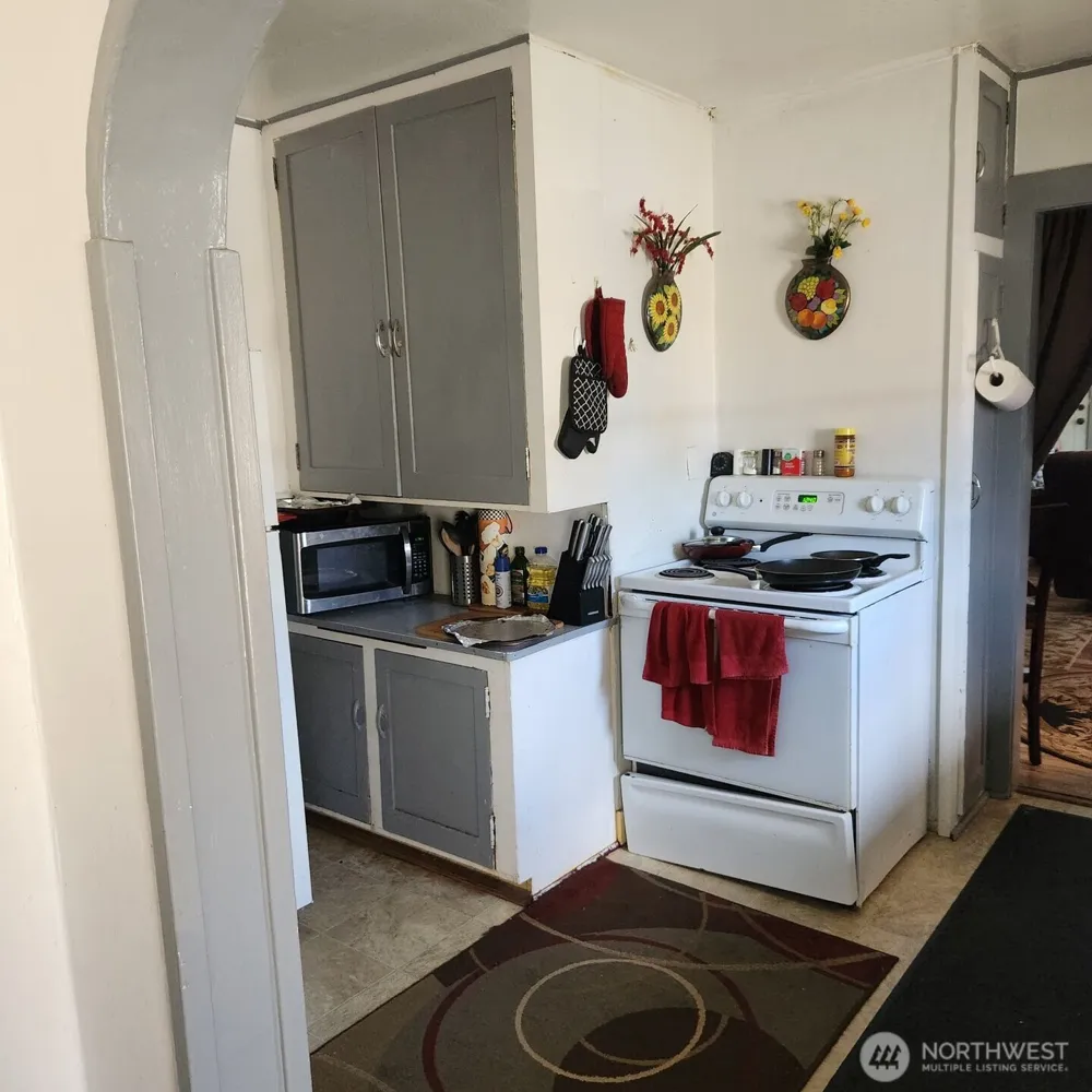107 1st Street Morton, WA 98356