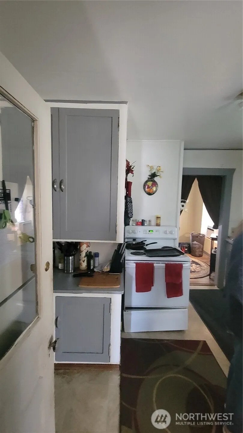 107 1st Street Morton, WA 98356