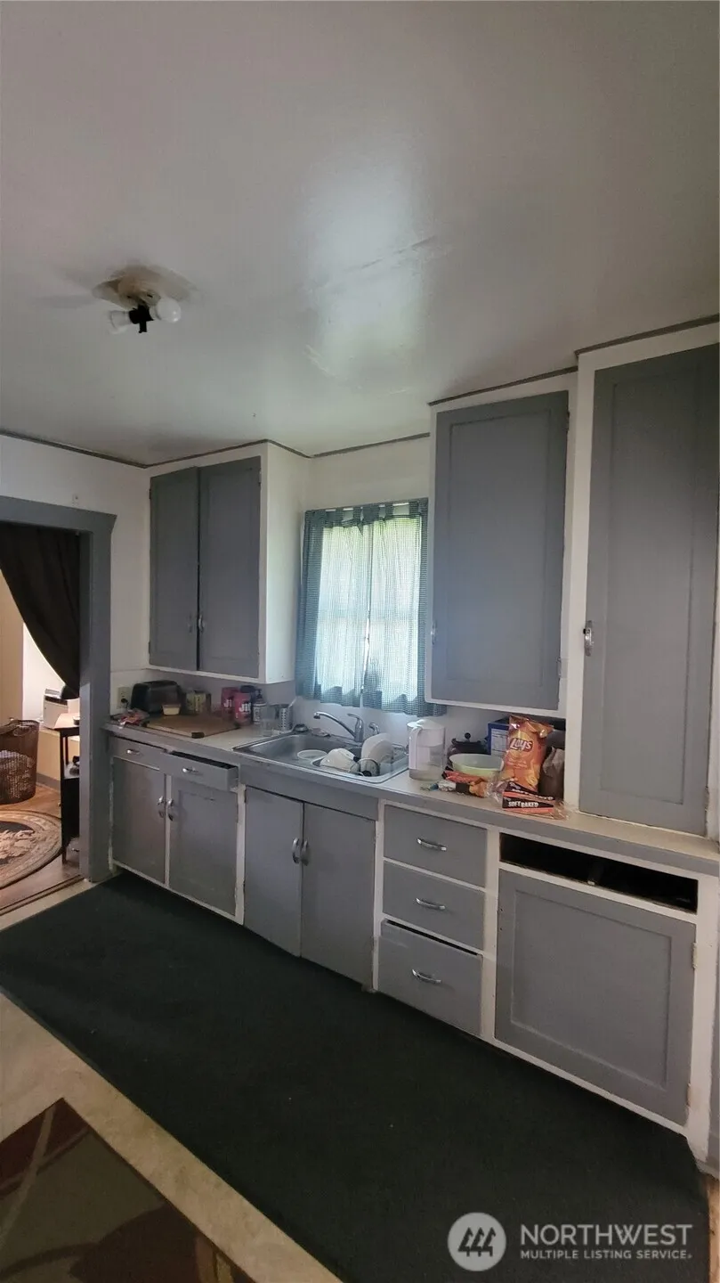107 1st Street Morton, WA 98356