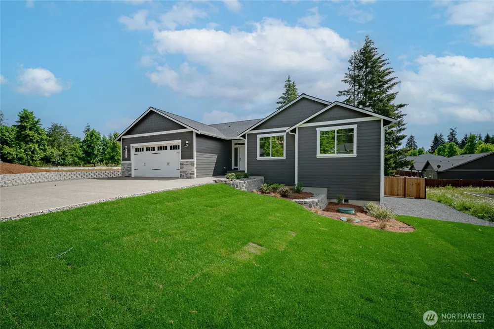 103 Sequoia Lane Onalaska, WA 98570