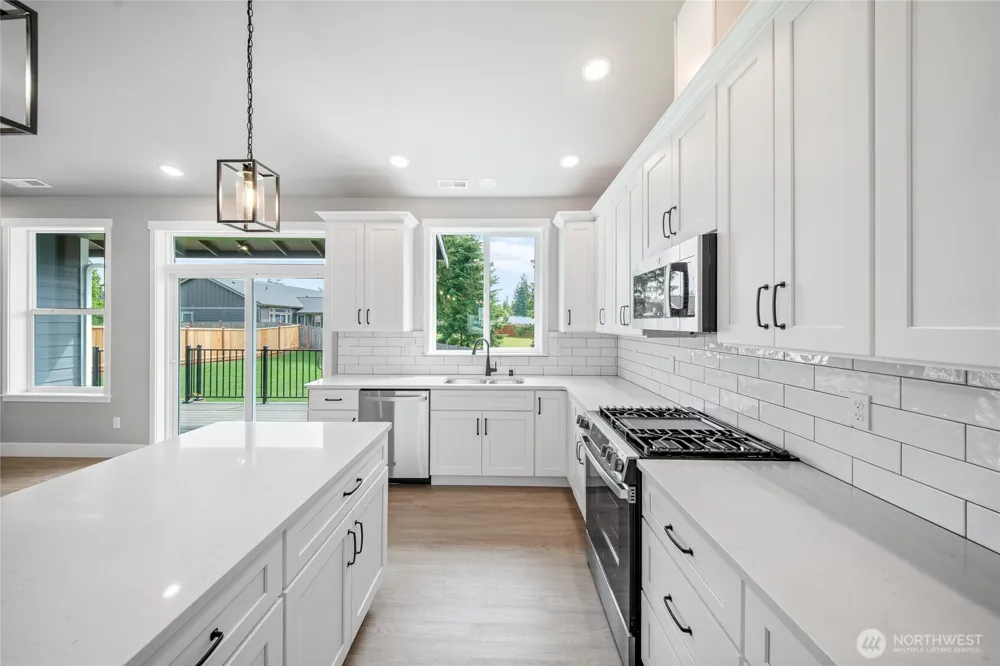 103 Sequoia Lane Onalaska, WA 98570