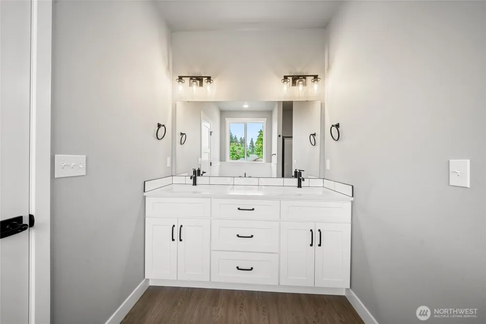 103 Sequoia Lane Onalaska, WA 98570