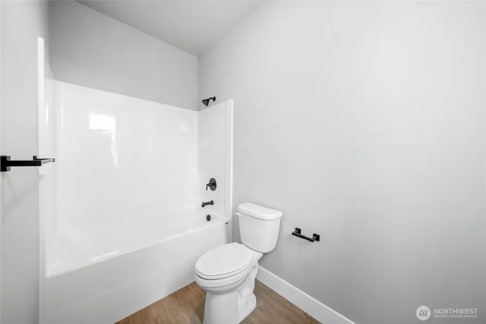 103 Sequoia Lane Onalaska, WA 98570