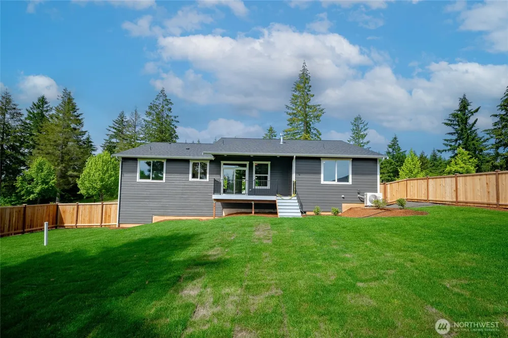 103 Sequoia Lane Onalaska, WA 98570