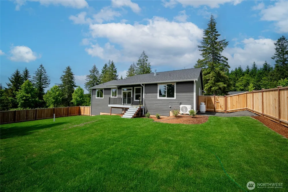 103 Sequoia Lane Onalaska, WA 98570