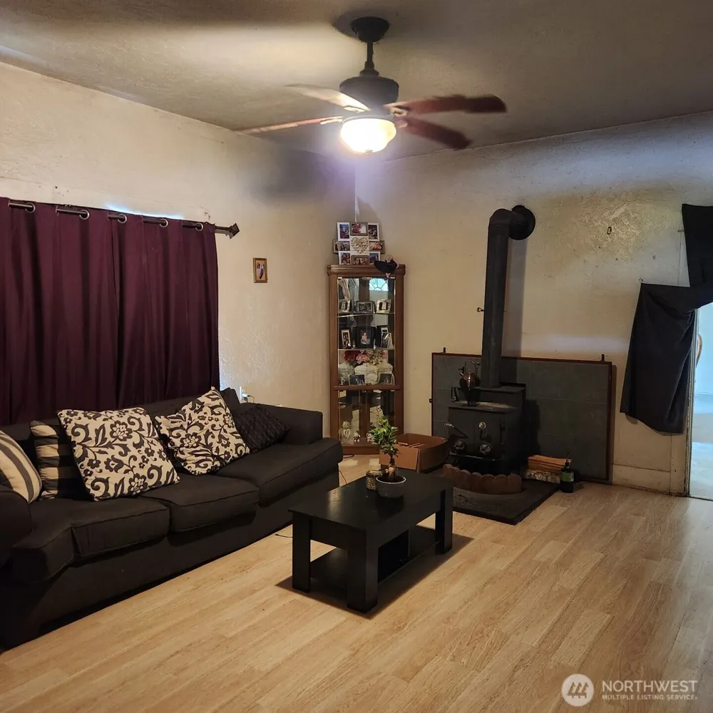 252 4th Street Morton, WA 98356