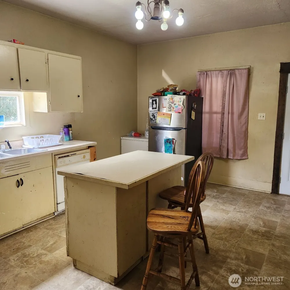 252 4th Street Morton, WA 98356