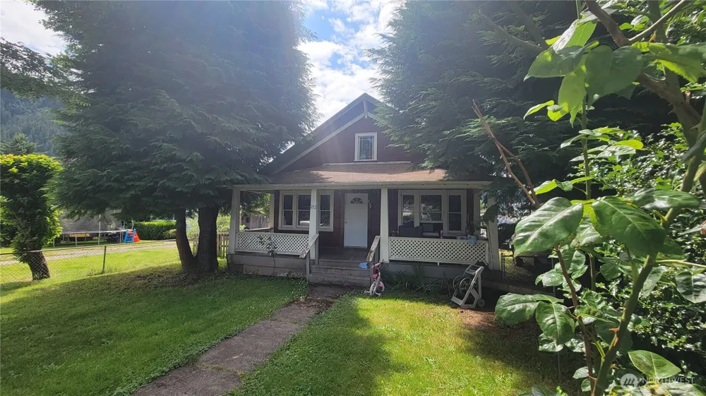 252 4th Street Morton, WA 98356