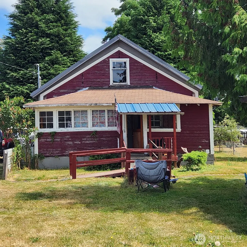 252 4th Street Morton, WA 98356
