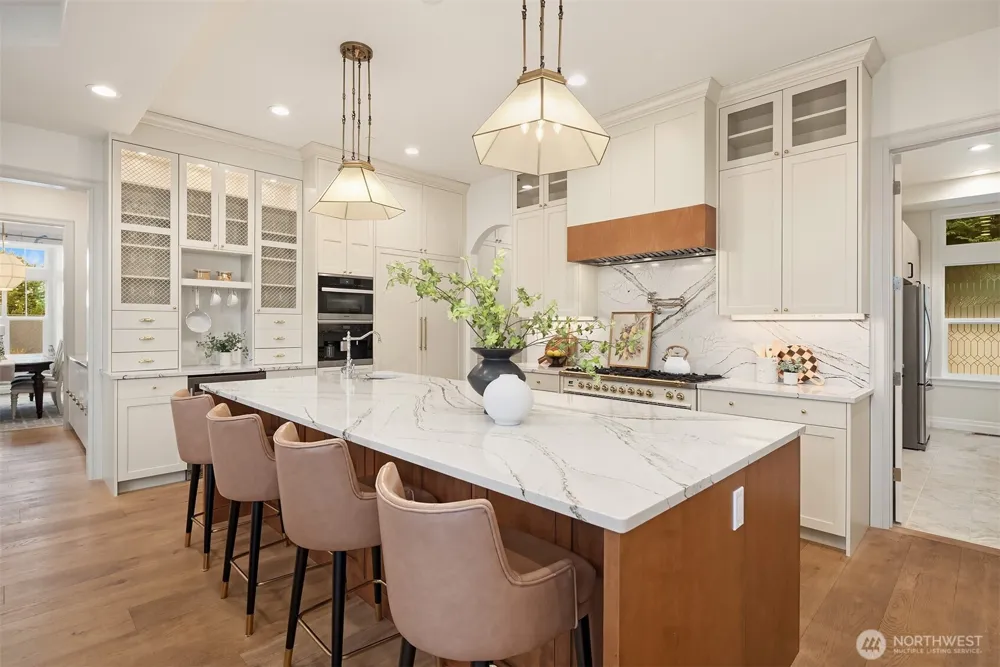 1024 91st Avenue NE Bellevue, WA 98004