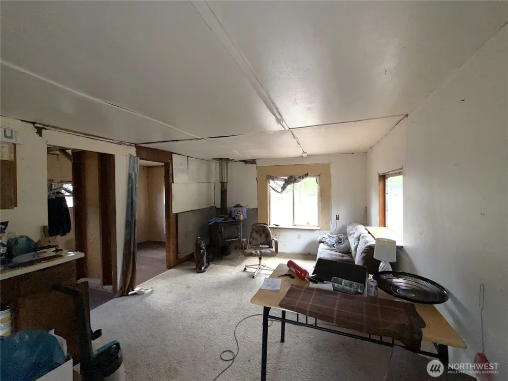 7 Hazel Lane Republic, WA 99166