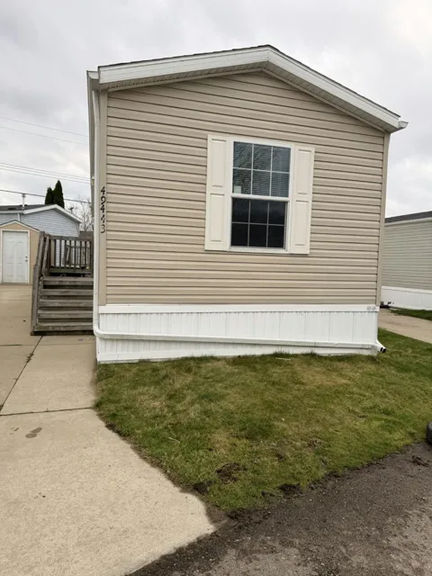 49443 Maple St., #75