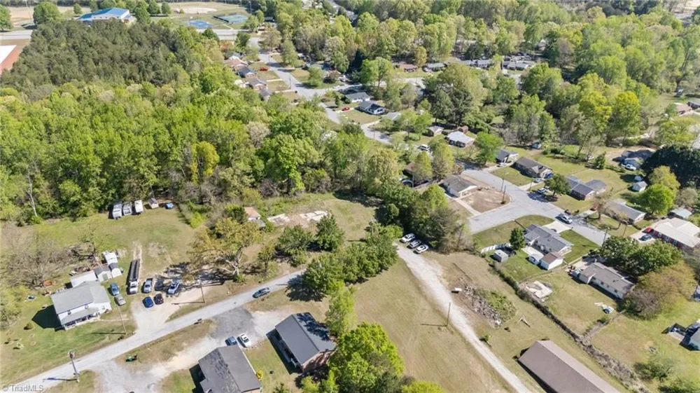 1011 Gaines Avenue High Point, NC 27263