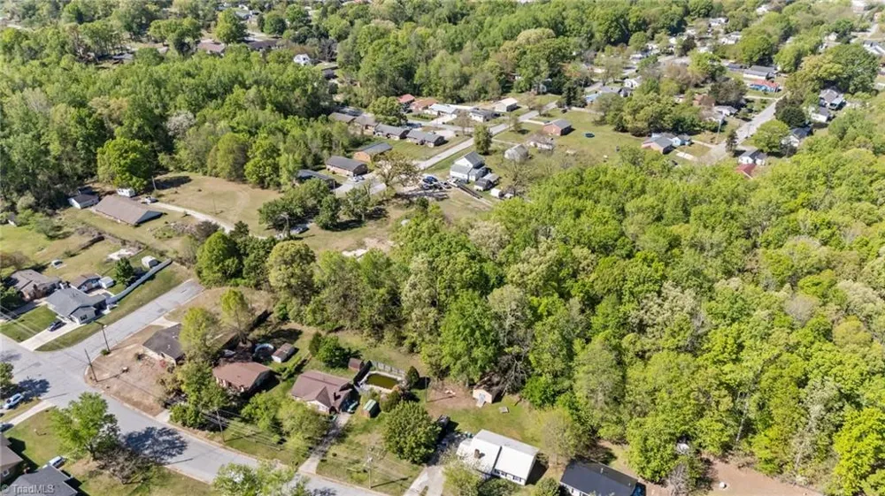 1011 Gaines Avenue High Point, NC 27263