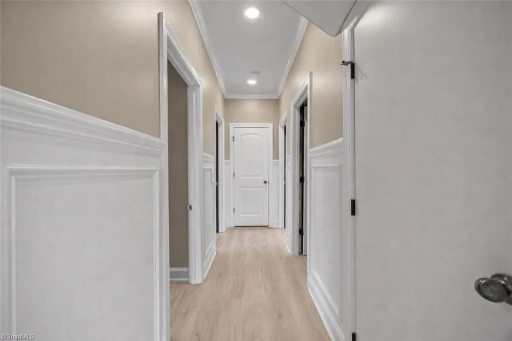 7389 Plunkett Road Belews Creek, NC 27009
