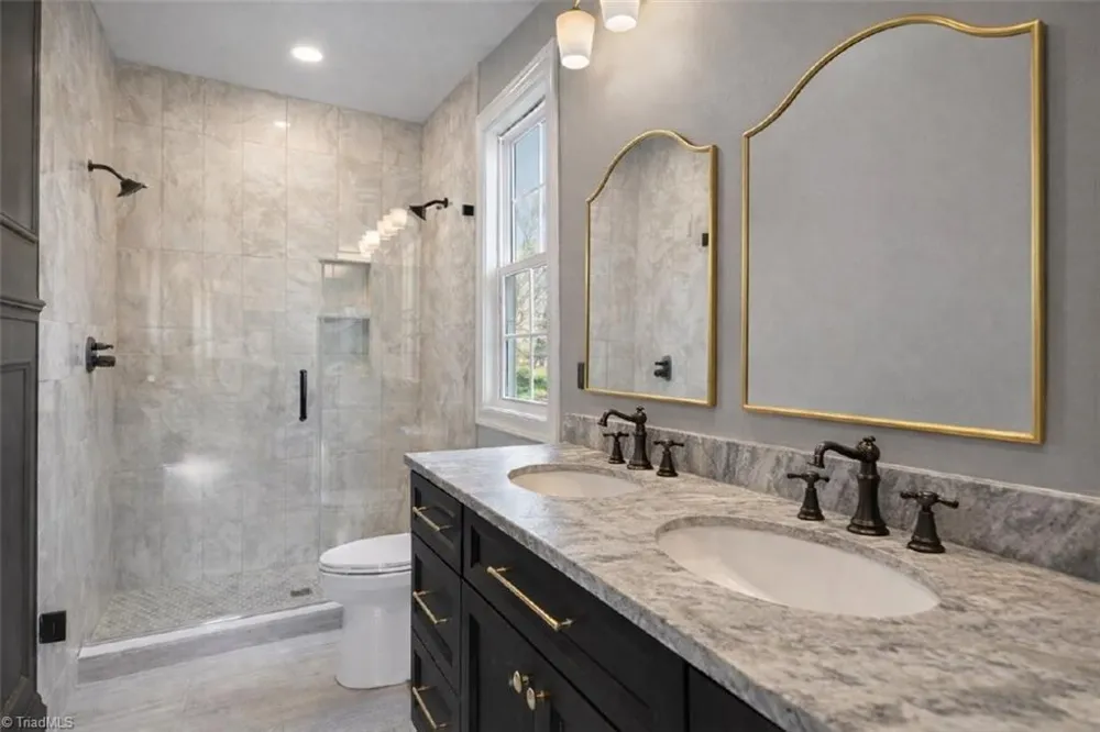 7389 Plunkett Road Belews Creek, NC 27009