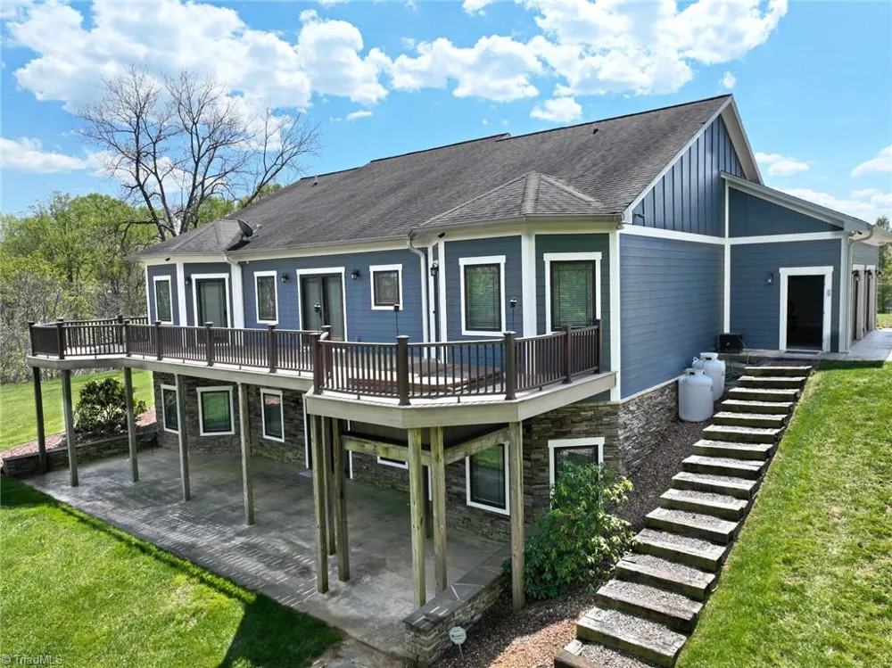 3814 Sparta Road North Wilkesboro, NC 28659