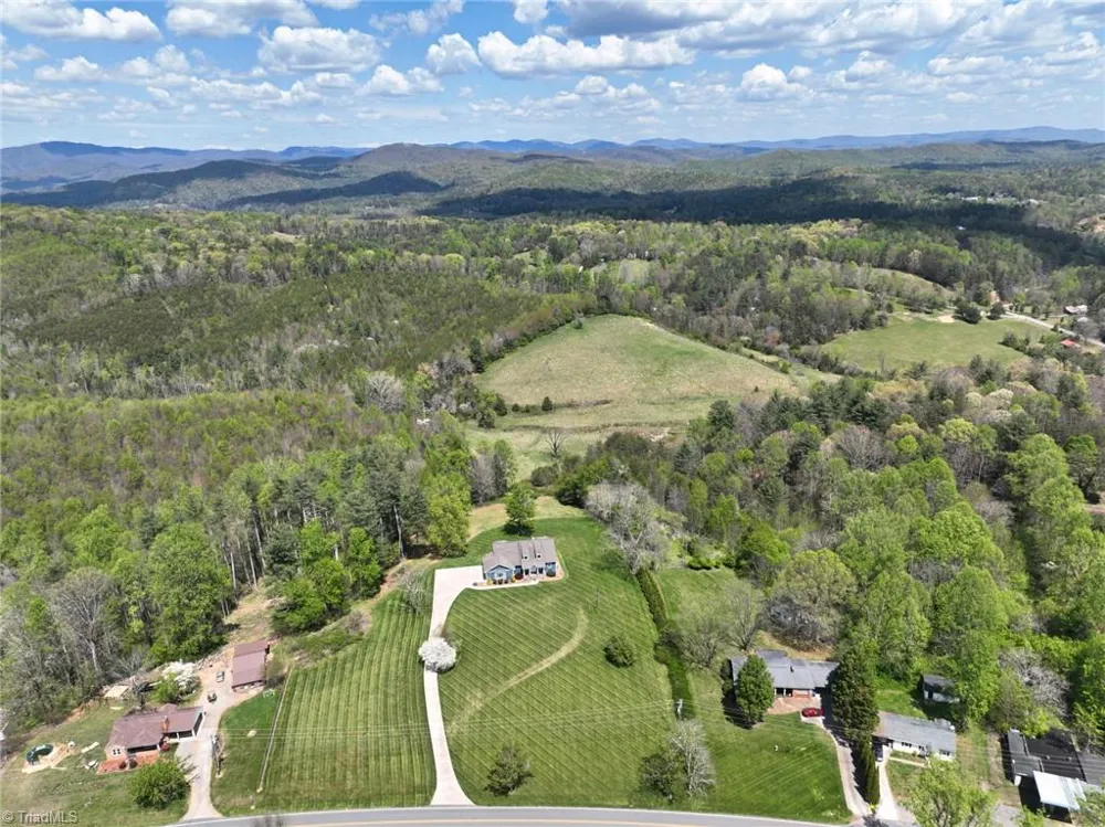 3814 Sparta Road North Wilkesboro, NC 28659
