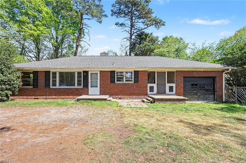 5099 NC Highway 89 Walnut Cove, NC 27052