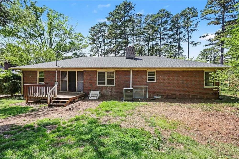 5099 NC Highway 89 Walnut Cove, NC 27052