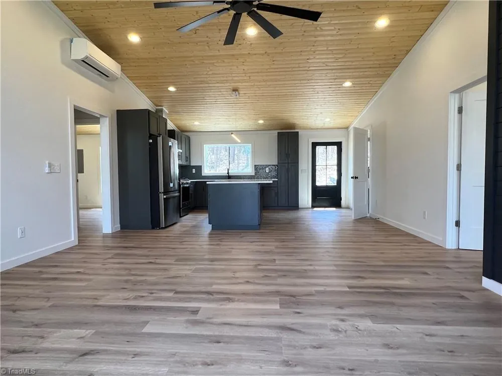 3270 Fries Road Galax, VA 24333