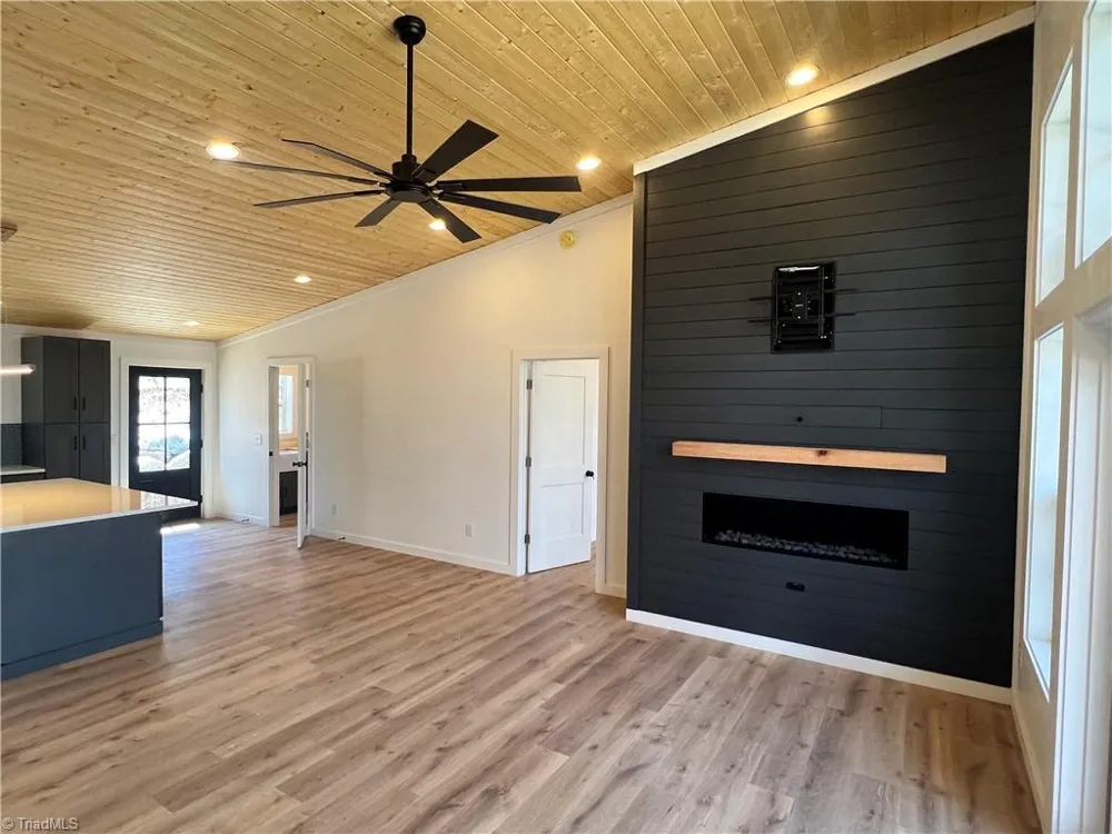 3270 Fries Road Galax, VA 24333
