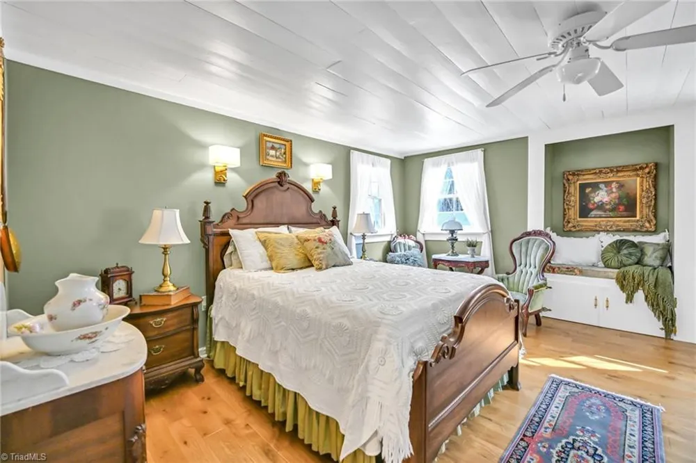 369 Spencer Branch Road Lansing, NC 28643