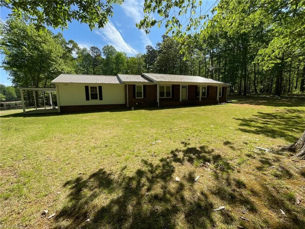 7235 Ledbetter Road Climax, NC 27233